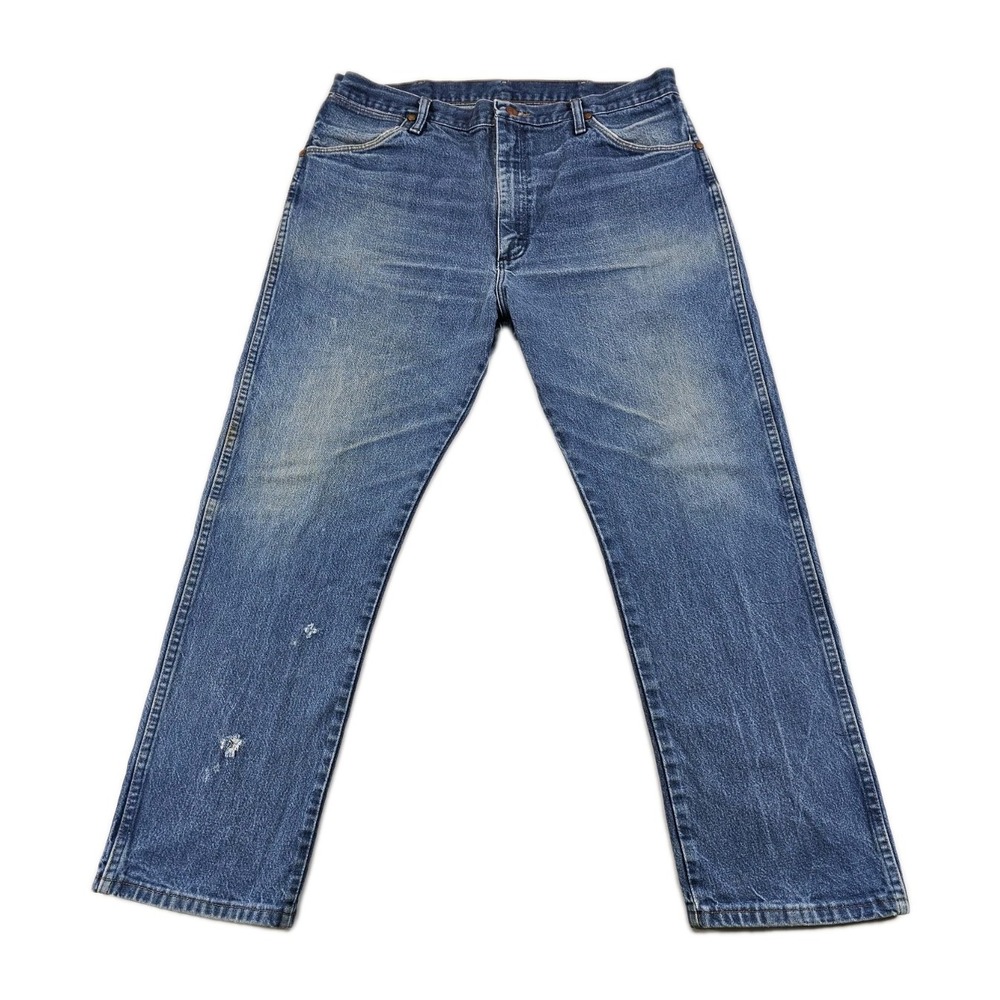 Wrangler Cowboy Cut Distressed Men's 38x30 Medium Wash Denim Blue Jeans 13MWZ